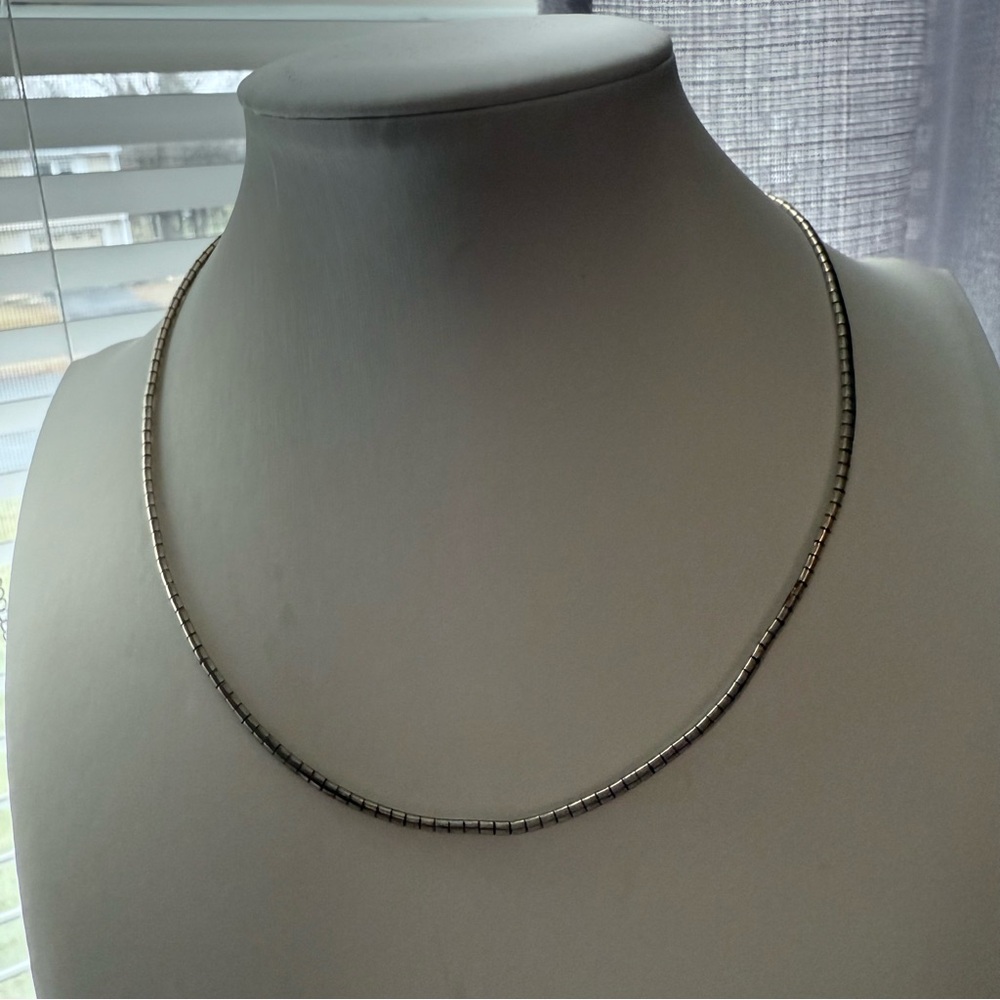 Sterling Silver 16” Omega Necklace – 13g – Classic Flat Collar Chain